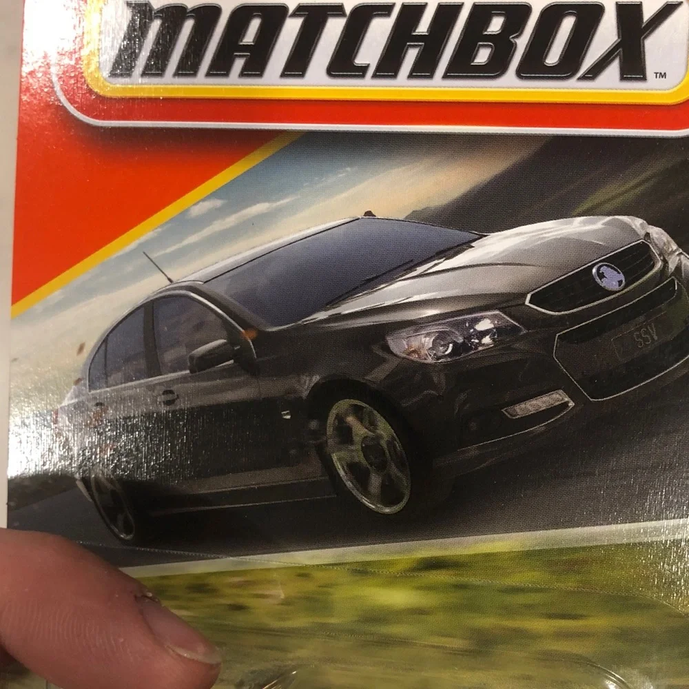 Mattel Matchbox Black Holden VF Commodore SSV